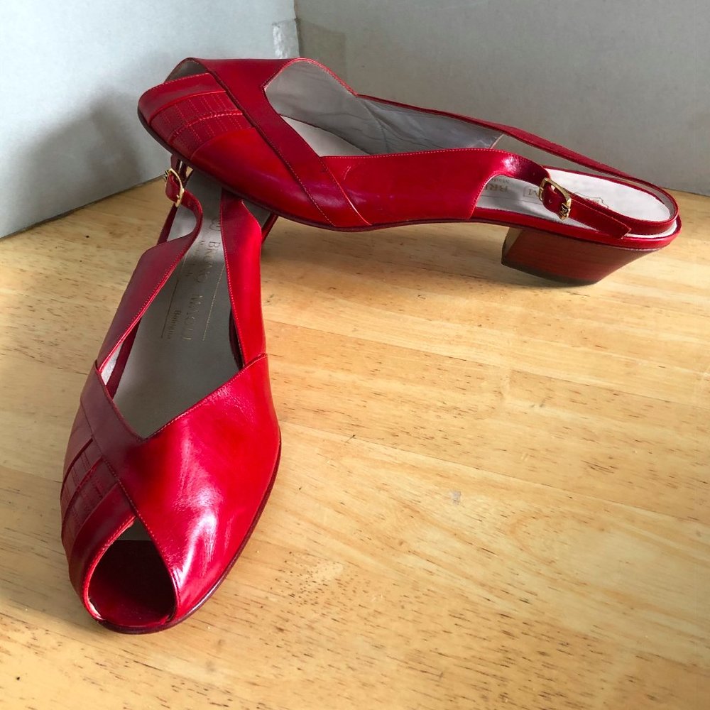 Magli Italy Sandals shoes peep toe slingback low